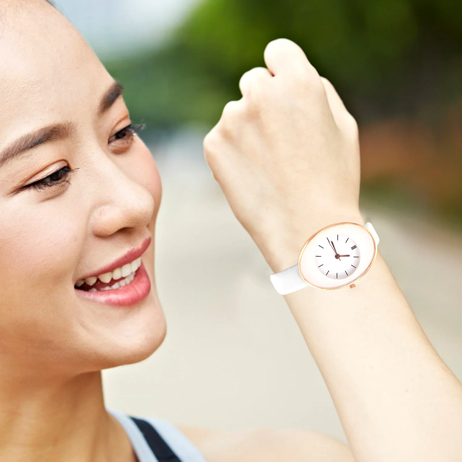 

Quartz Watches Creative Fashion Water Proof Stylish Women's Casual Wrist Surface Material: Glass Wristwatch