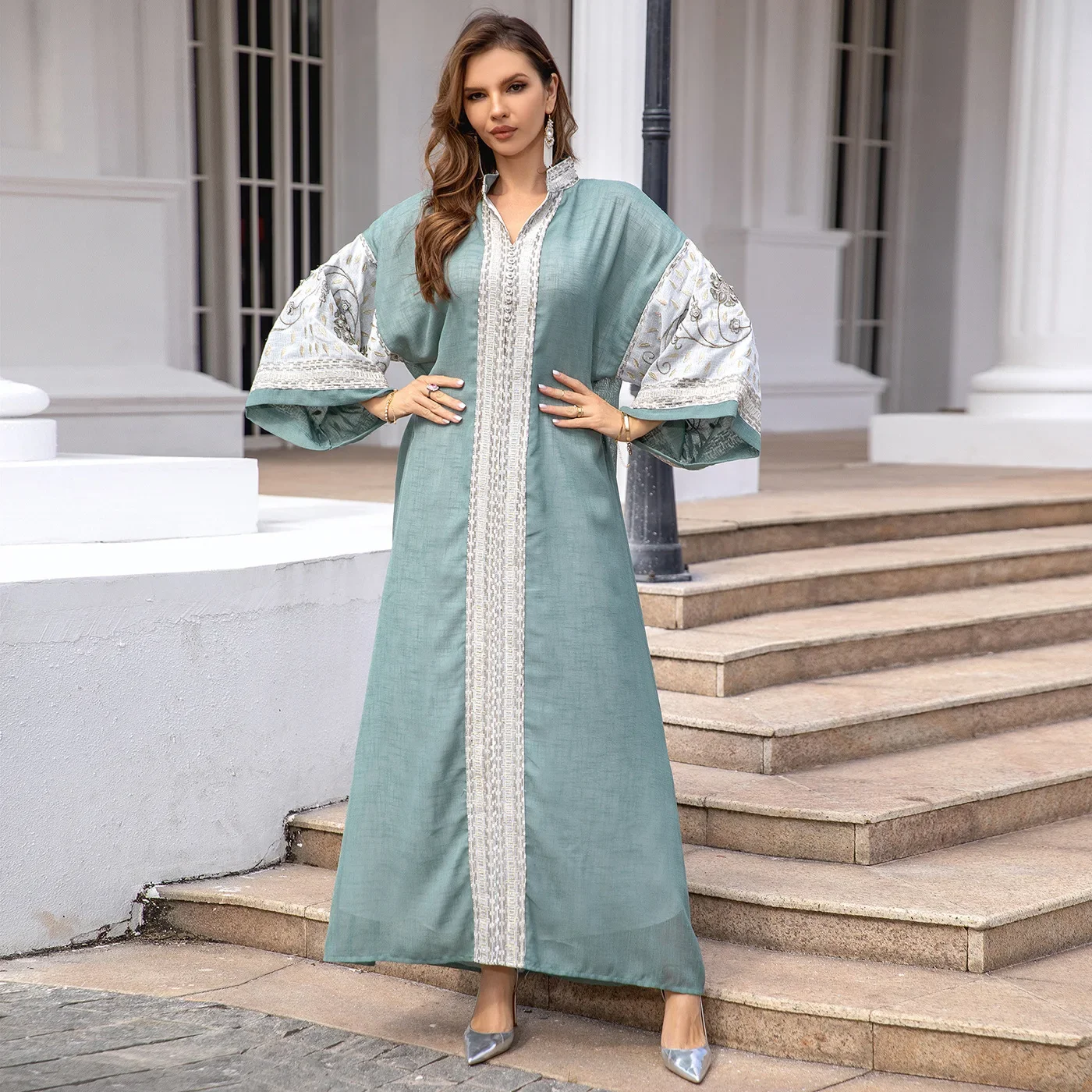 Muslim Abaya Bump Mapping Flowers Embroidery Dress Eid Women Loose Jalabiya Fashion V-neck Robe Long Sleeves Kaftan Islamic Arab