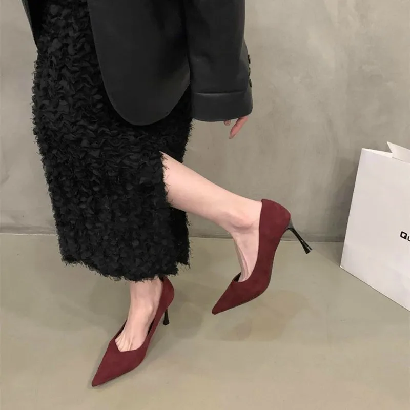 African Woman Shoe Shallow Mouth High Heels Stiletto Sexy Pump Pointed Wedge 2024 Burgundy Fine Summer Crossdressers Toe Retro B