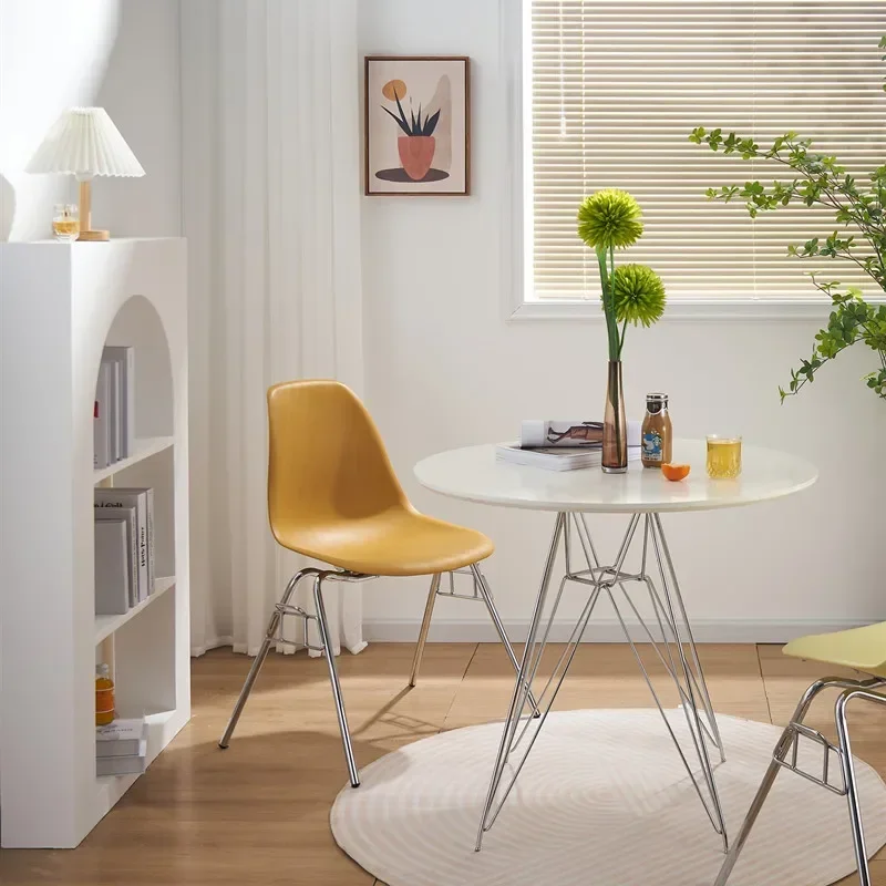 Modern simple small round table to negotiate reception coffee small apartment balcony Nordic leisure glass small dining table