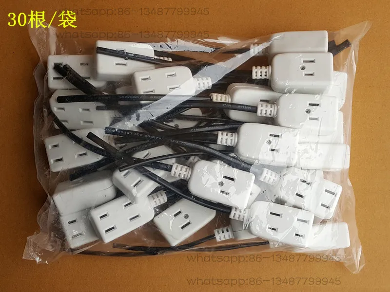 

Outdoor Monitoring Waterproof Box Power Supply Female Plug with One Drag and Three Holes, Multi-purpose 2-hole Female Plug