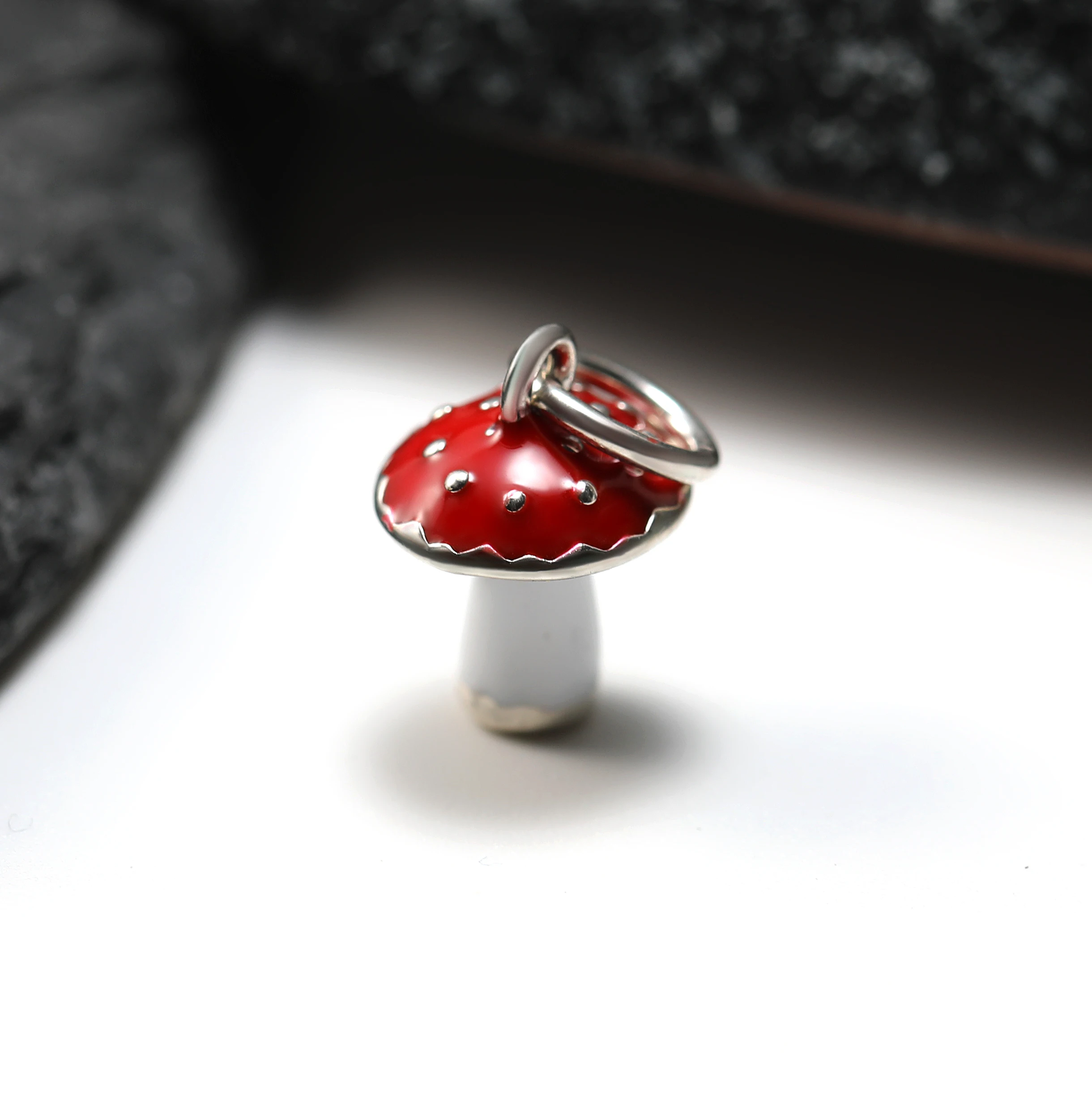 

DJ415 Authentic 925 sterling silver classic enamel mushroom amulet pendant DIY accessory