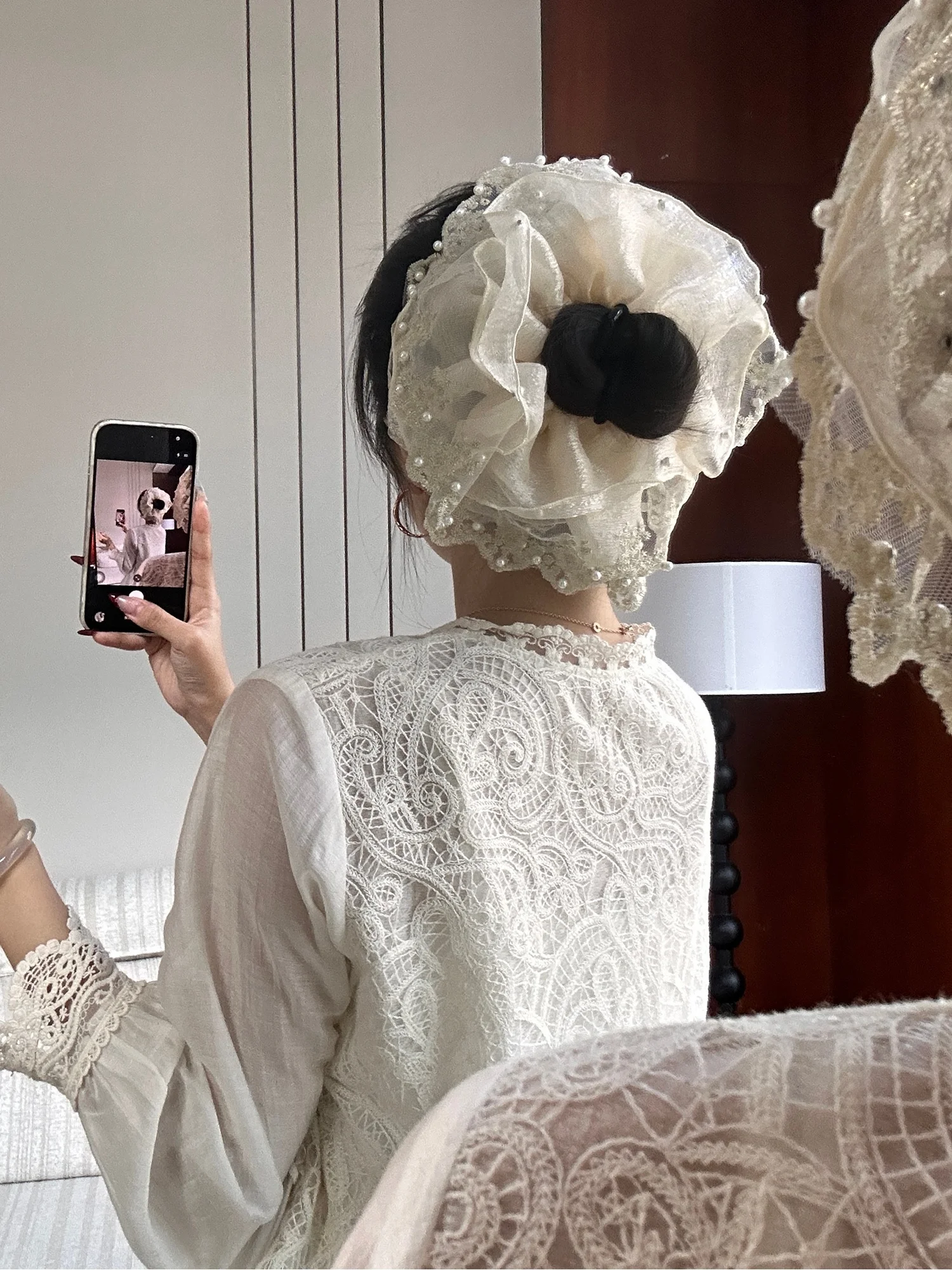 coletero-casual-de-moda-con-perlas-bordadas-de-paris-y-cuentas-esculpidas-versatil-y-elegante-mehs0452-para-uso-diario-y-decoracion-para-adultos