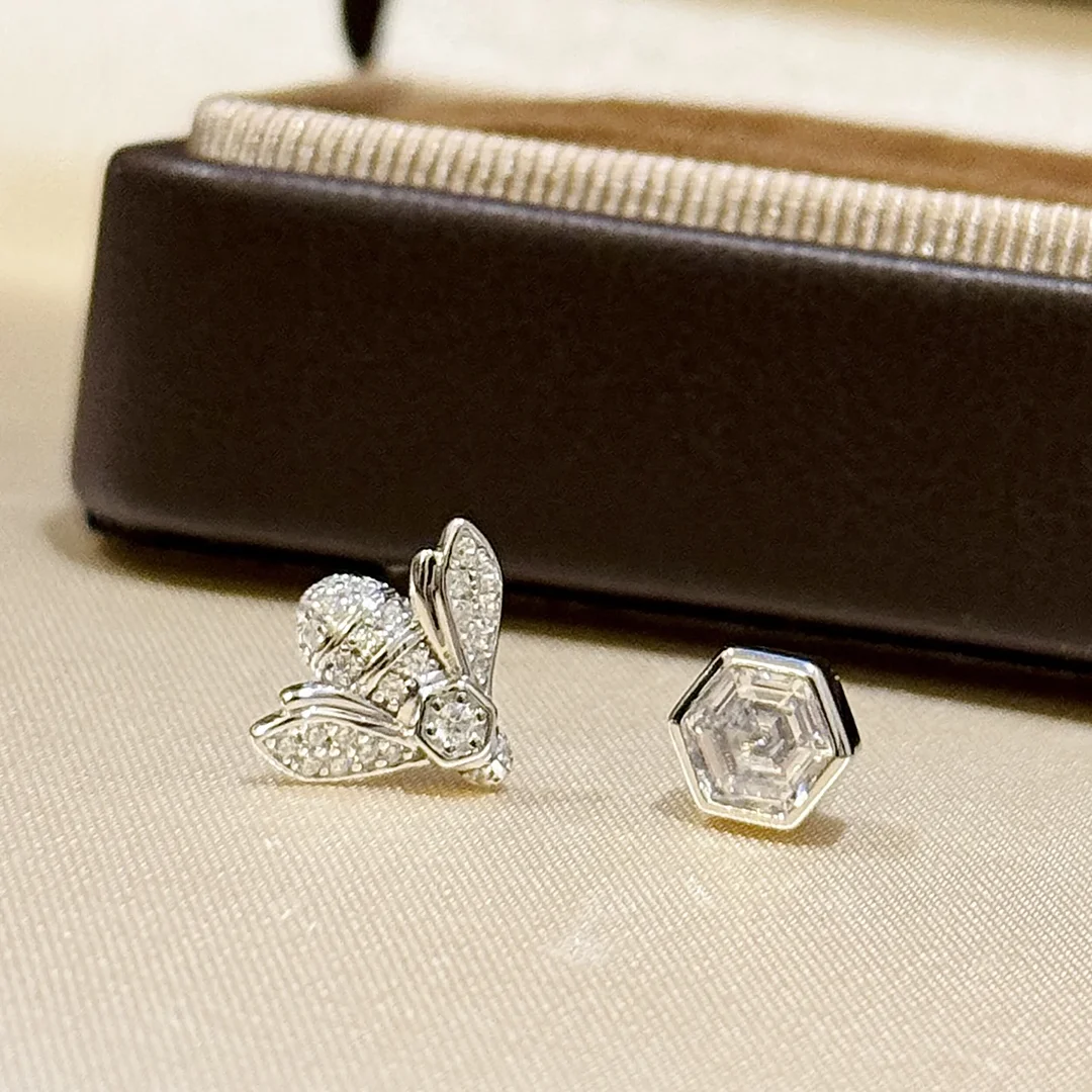 New French Luxury Jewelry S925 Pure Silver Asymmetrical Women's Earrings. Bees and Love. Not Fading or Allergic