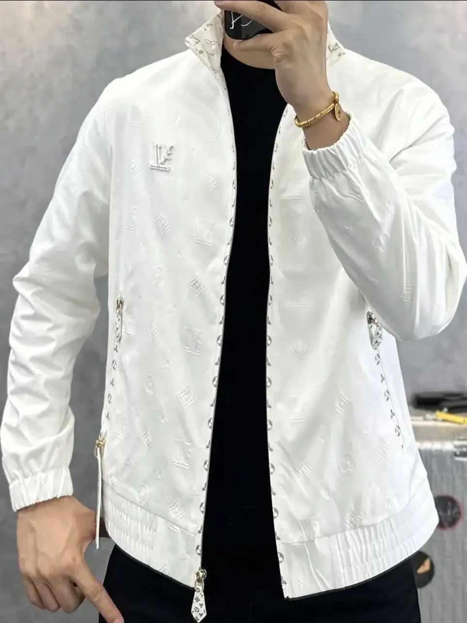 

Мужская толстовка Slim Fit с капюшоном, весна 2024, модная европейская модель, с небольшой нашивкой-лепестком, молодежная, антибактериальная, с длинными рукавами