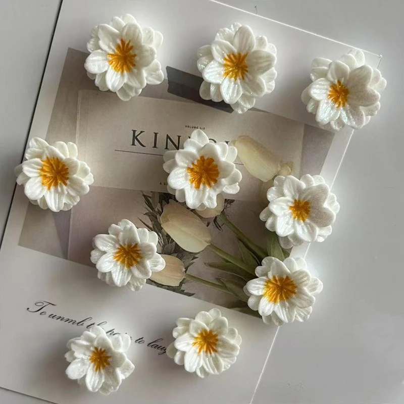 6pcs Sweet White Small Chrysanthemum Sunflower Refrigerator Magnets Creative Fridge Magnet Decorative
