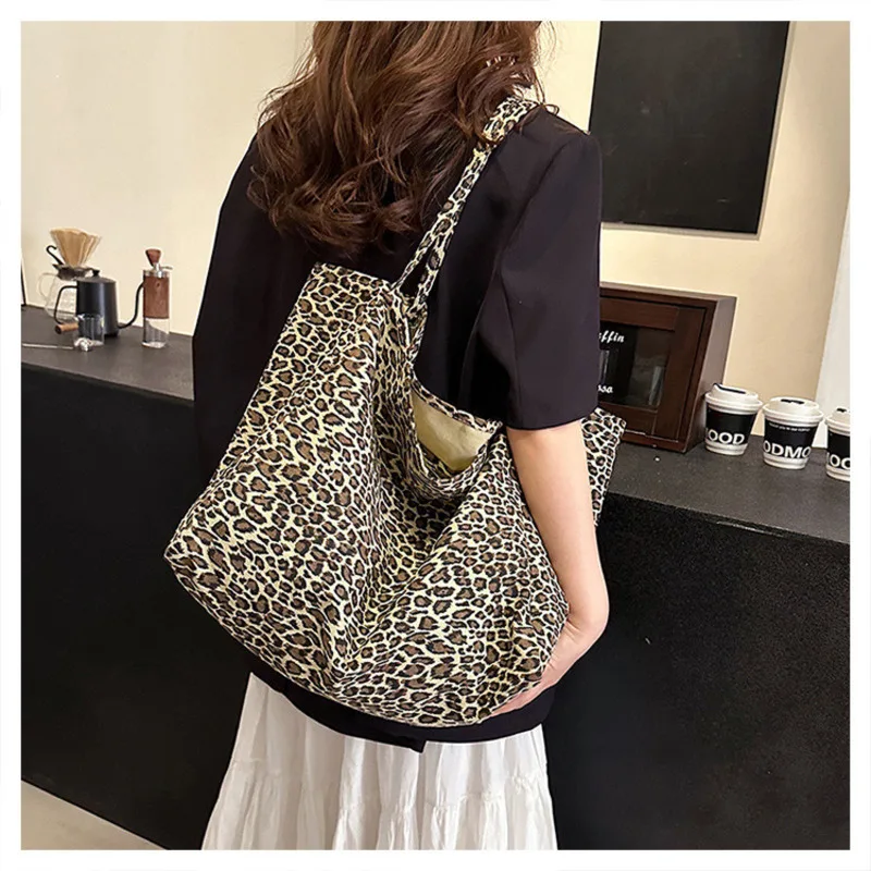 

Women's Tote Bag 2024 New Leopard Pattern Leisure Shopping Large Capacity Fashion Solid Color One Shoulder Handbag