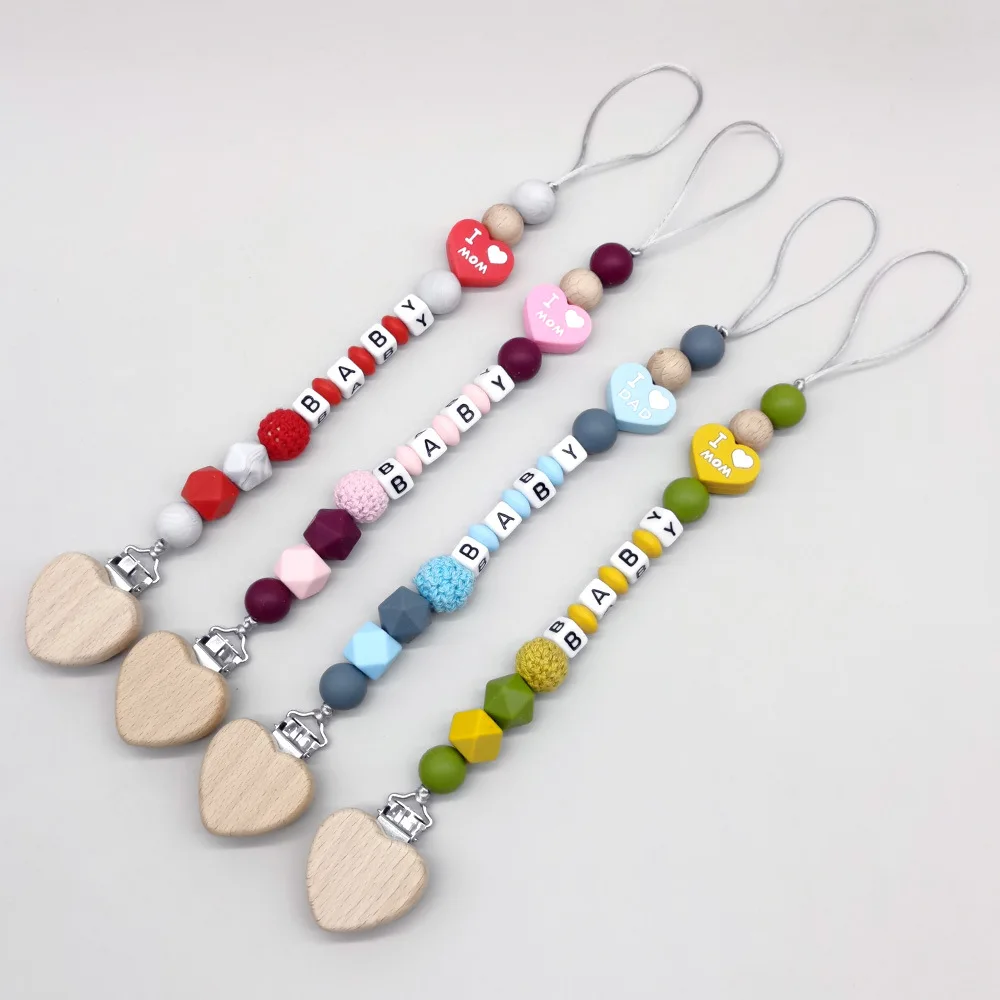 Настраиваемые персонализированные имя, детский прорезыватель, зажимы для соски, силиконовые бусины в форме сердца, цепочка-держатель для соски-пустышки, подарок для кормления младенцев