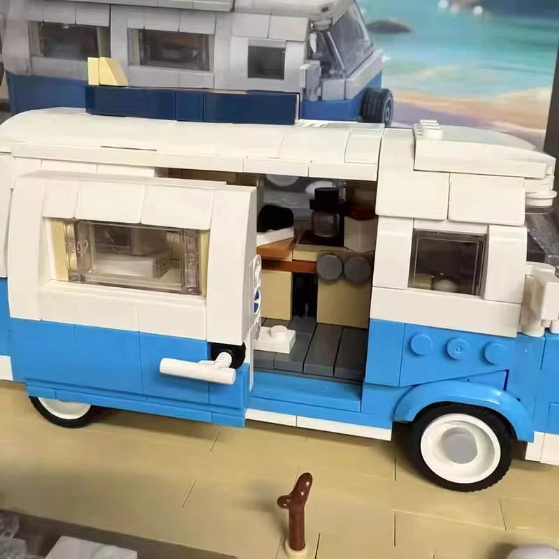 2026 Nieuwe MOC Strand Camperbus Bouwstenen Set Retro camper Vakantie recreatie t2 kamperen RV Sets Model Steentjes Speelgoed Kindercadeau