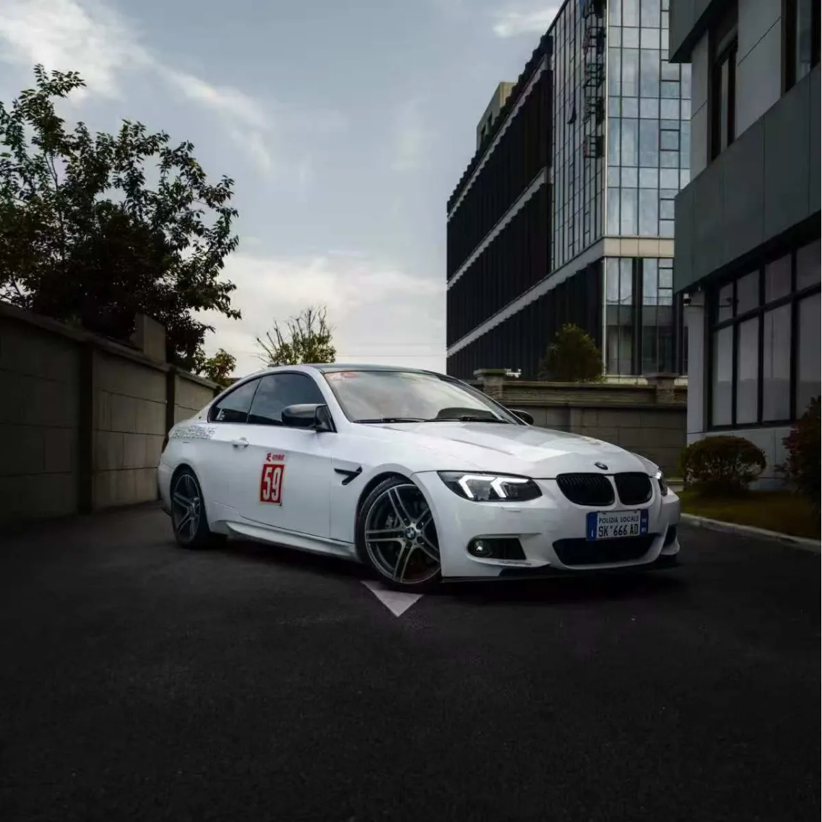 

For BMW E92 E93 Headlights M3 2005-2013 Upgrade Modified to New DRL Dynamic Turn Signal LED Headlight Auto Accessories