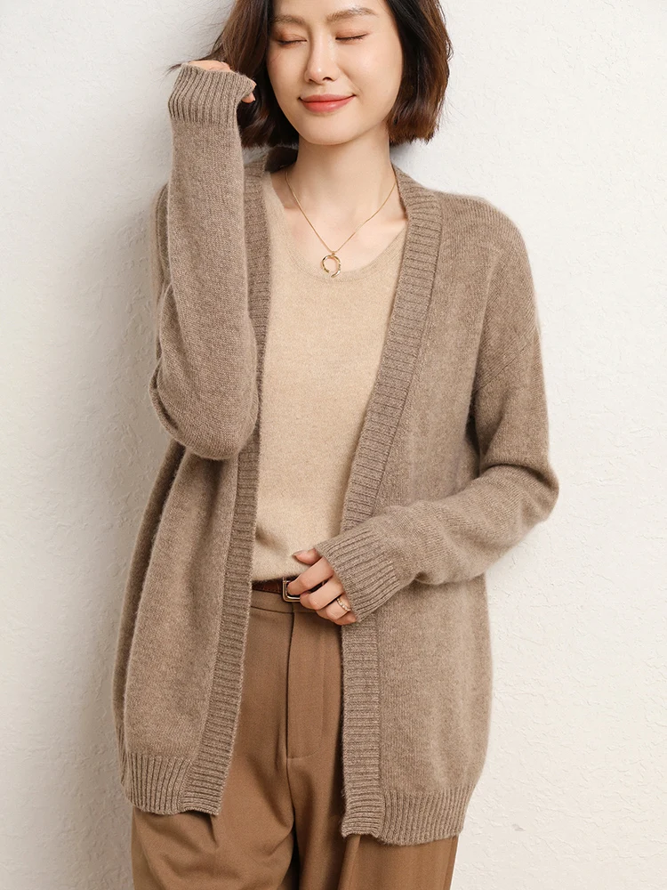 Spring 2024 women's casual elegant cardigan sweater 100% Merino wool solid color pocket cashmere sweater Korean fashion.