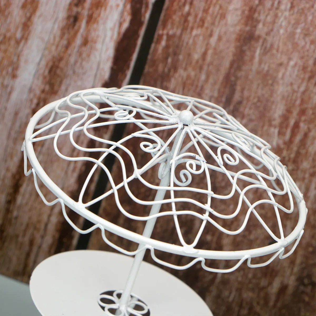 

1Set Garden Table Chairs Miniature 1 12 Scale Outdoor Scene Metal Leisure Desk Umbrella Minihouse Garden Furniture Landscape