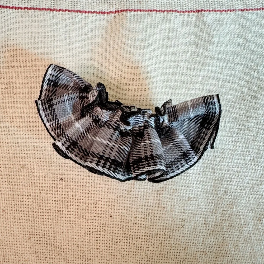 Per 10CM Mini Doll 4.0 Labubu Doll Gonna corta Dress Up Dolls Accessori Seduta Festa Di Natale Regalo Di Compleanno Giocattoli