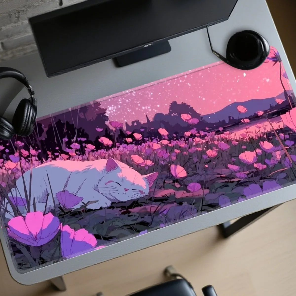 

Non-Slip Multifunctional Rubber Mat Moon Design 2D Flat for Gaming Office Home Desktop Use