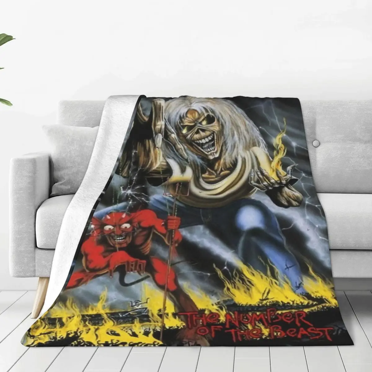 The Scary Skull Irons Maidens Knitted Blanket Velvet Ultra-Soft Throw Blanket for Outdoor Travel Bed Rug