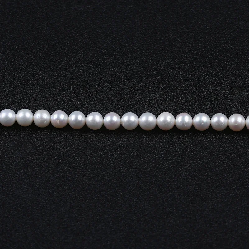 8-9mm Chinese Akoya Round Freshwater Pearls