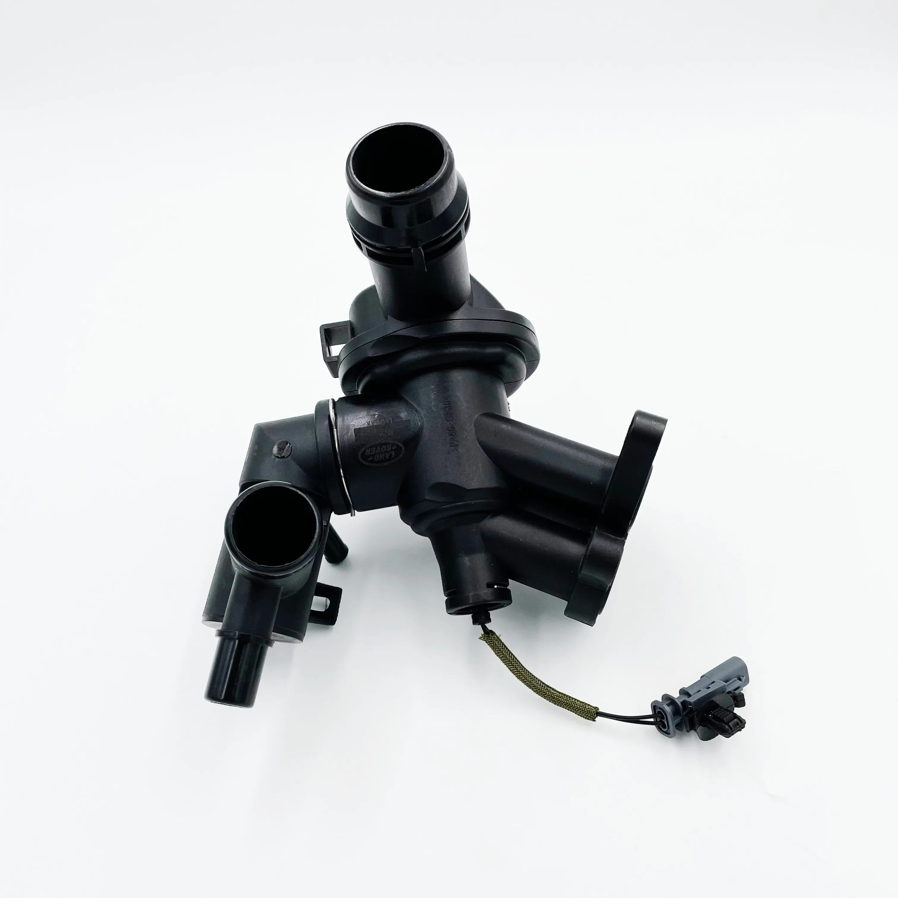 

Thermostat Housing LR106640 LR140116 LR093328 JDE40748 JDE39956 JDE39011 for Jaguar F-PACE 2016- F-TYPE 2014- XE 2015- GJ0639