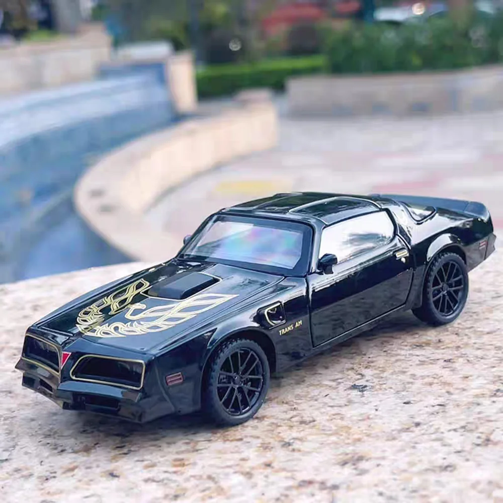 1:32 Firebird Cars Toys Miniature Models with Light Sound Pull Back Vehicles Simulated Interior Model Children's Day Presents