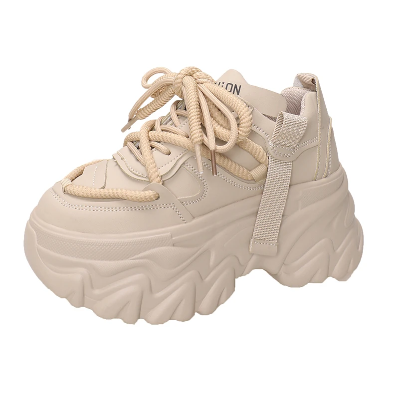 

2023 Весенние модные кроссовки на высокой платформе 8 см, женские нескользящие спортивные туфли на толстой подошве для папы, женские корейские массивные кроссовки из искусственной кожи