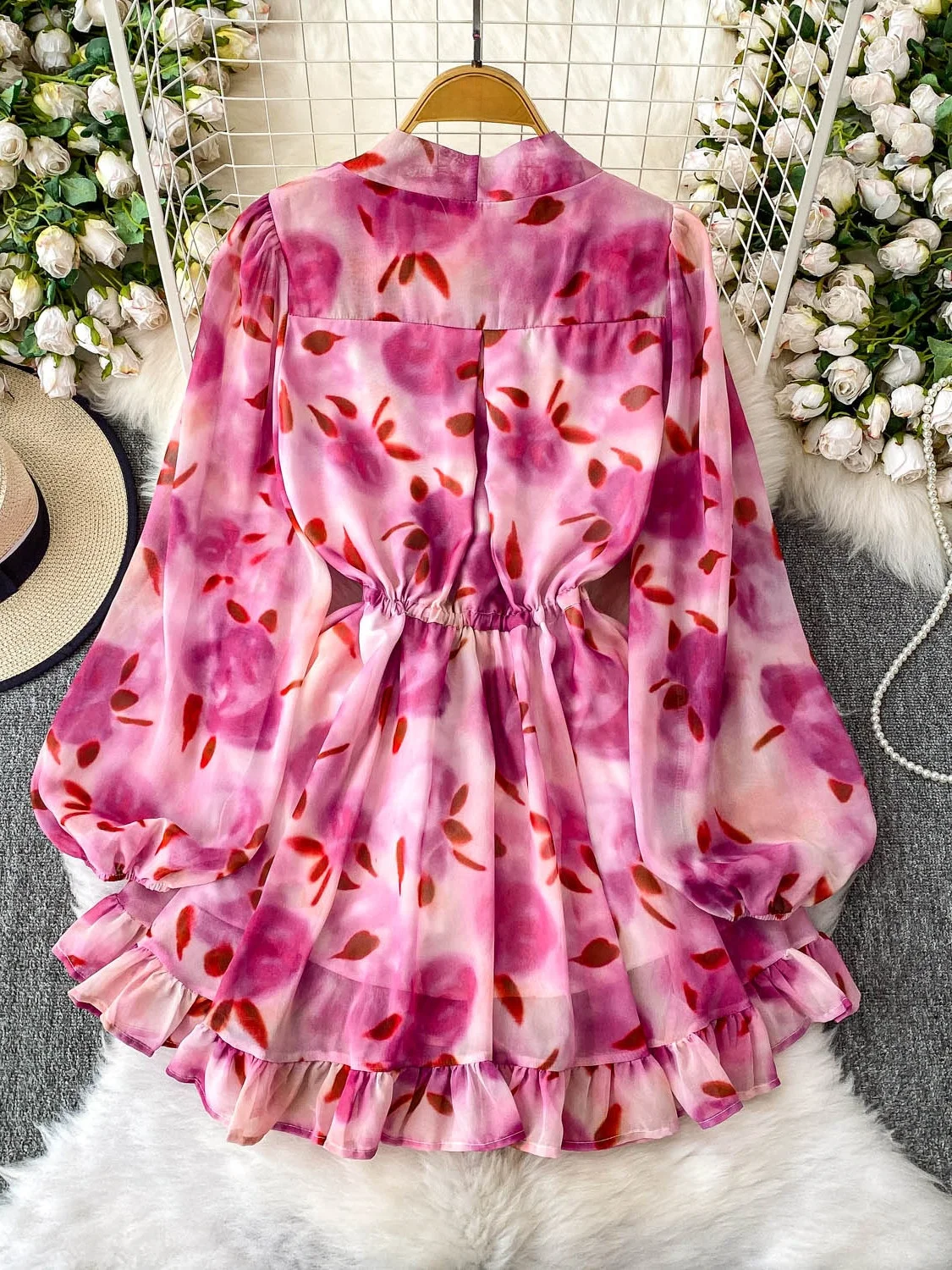 Ele V-Ne Długi Szyfonowy Top z Nadrukiem dla Kobiet na Wiosnę i Jesień, z Plisowanym Dołem, Regulowanym Sznurkiem w Talii, w Stylu Koreańskim, Elegancki, Idealny do Pracy