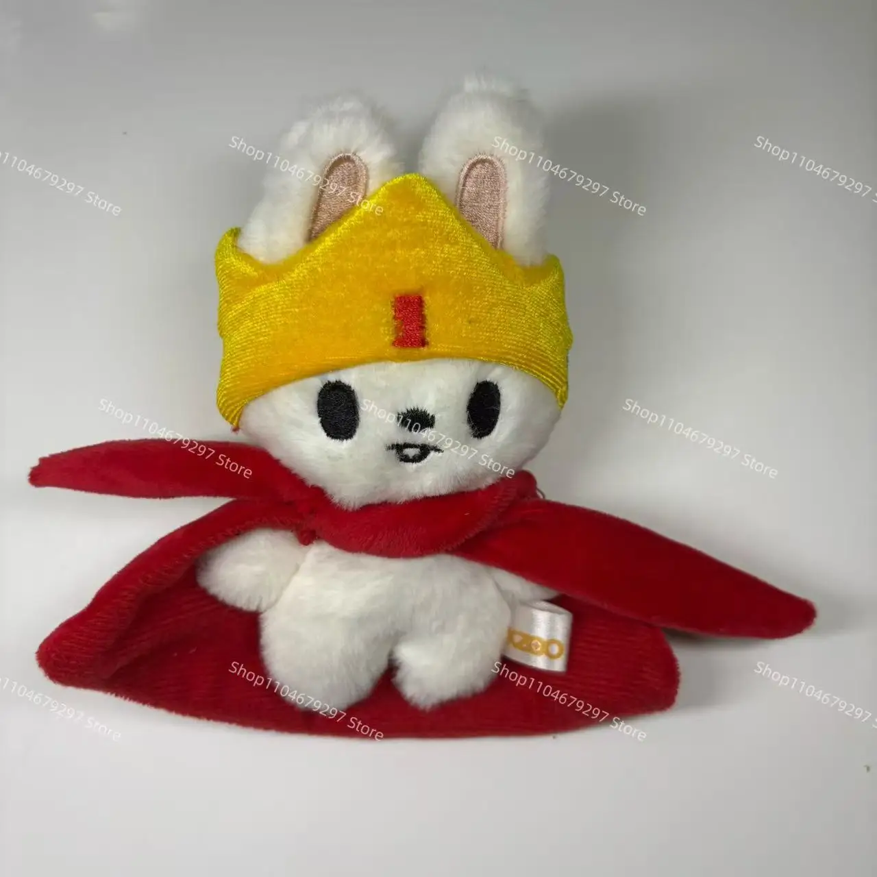 سلسلة مفاتيح KZOO Stray Kids الشهيرة بتصميم رائع وعرض فخور، دمية Crown King القطيفة، هدية للأطفال للأزواج #6