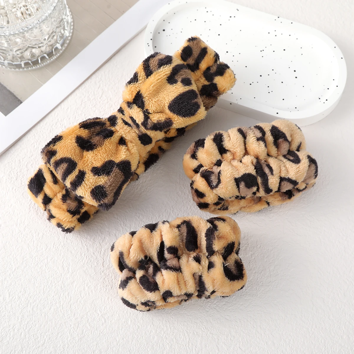 Leopard Print Coral Velvet Headband Women\'s Hairband Bow Plush Headband Cute Face Wash Solid Color Headband Hair Accessories