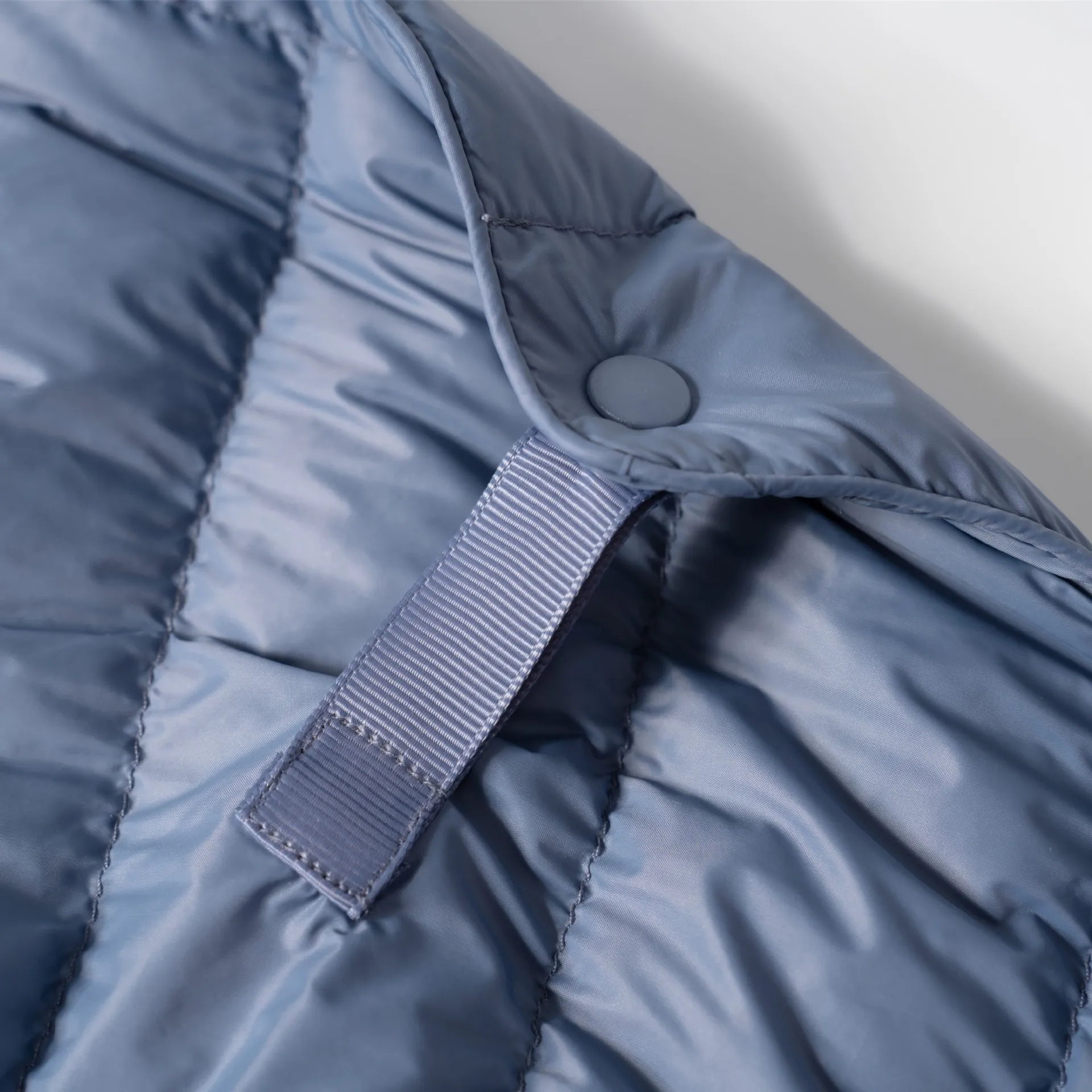 Lightweight White Duck down Jacket Women's round Neck Short Coat Warm Simple Fashion Outerwear Thin Winter Clothes New Style