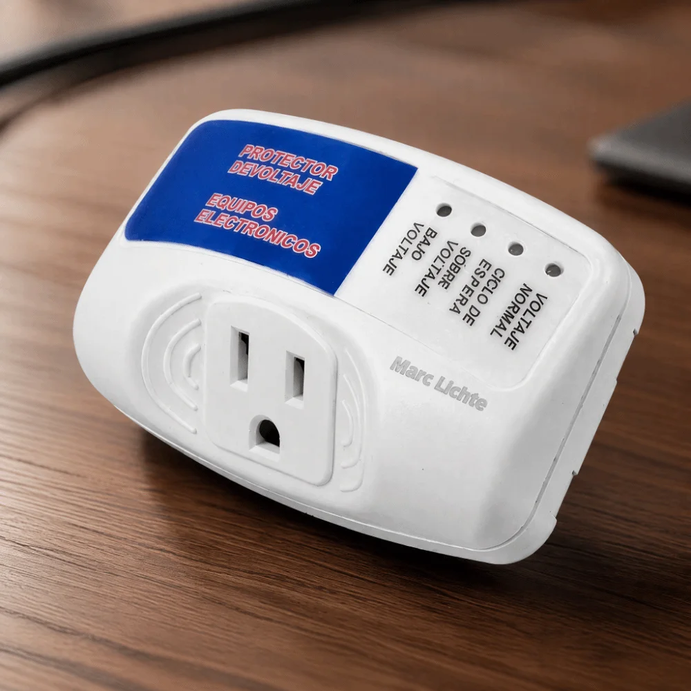 Compact Single Outlet Surge Protector Outlet Diagnostic LEDs 15A Voltage Protector Plug Power Strip Extender For Home Appliances