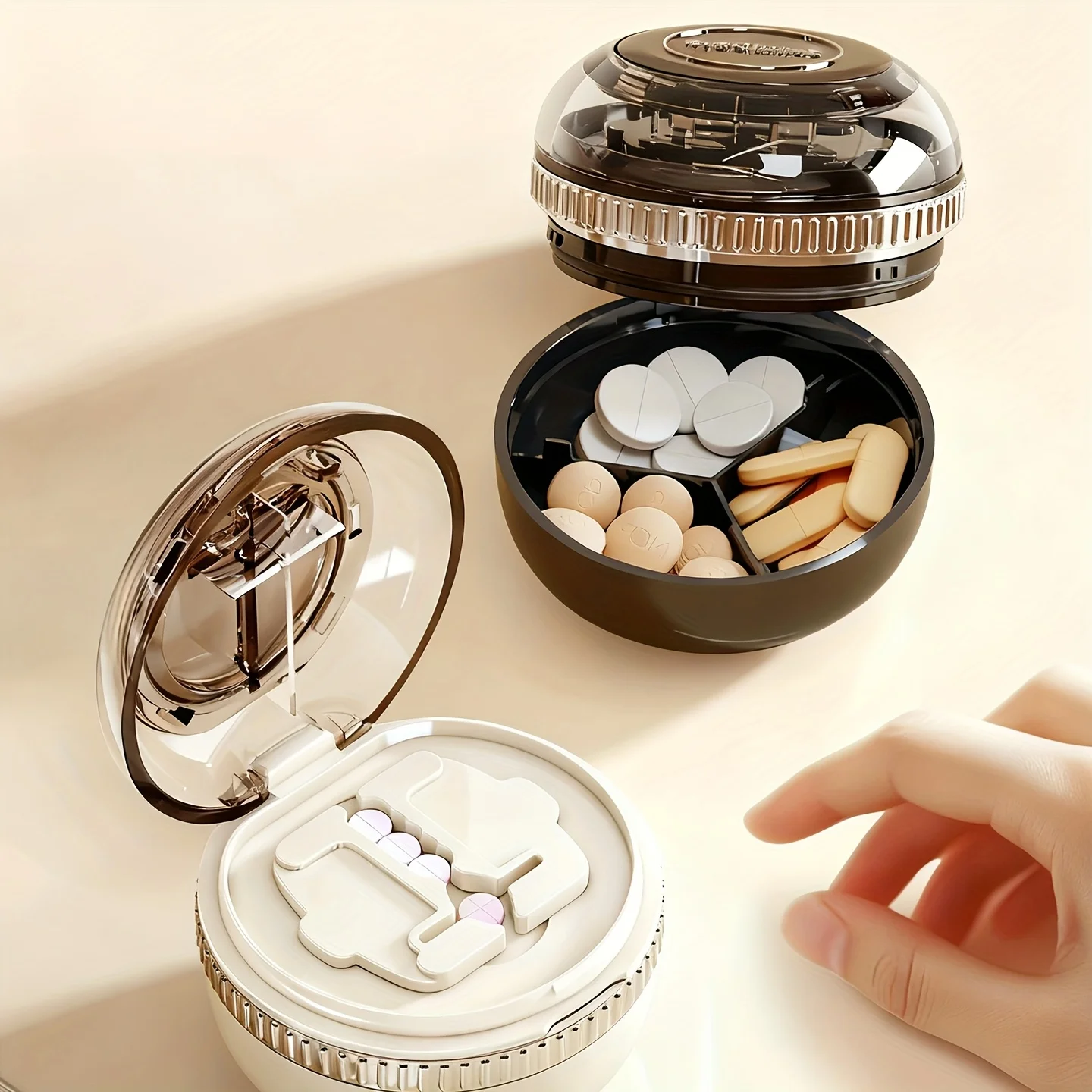 

Newest Portable Pill Grinder 2/4 Equal Division and Two-in-one Medicine Cutting and Storage with Brush Pill Storage Box