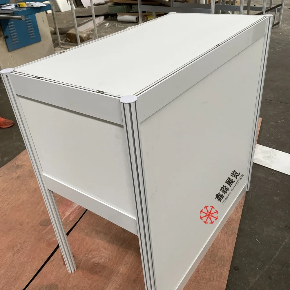 High Quality Hot Sale 8-Way Post Standard Stand 3x3 System Stand Shell Scheme Booth Trade Show Exhibition