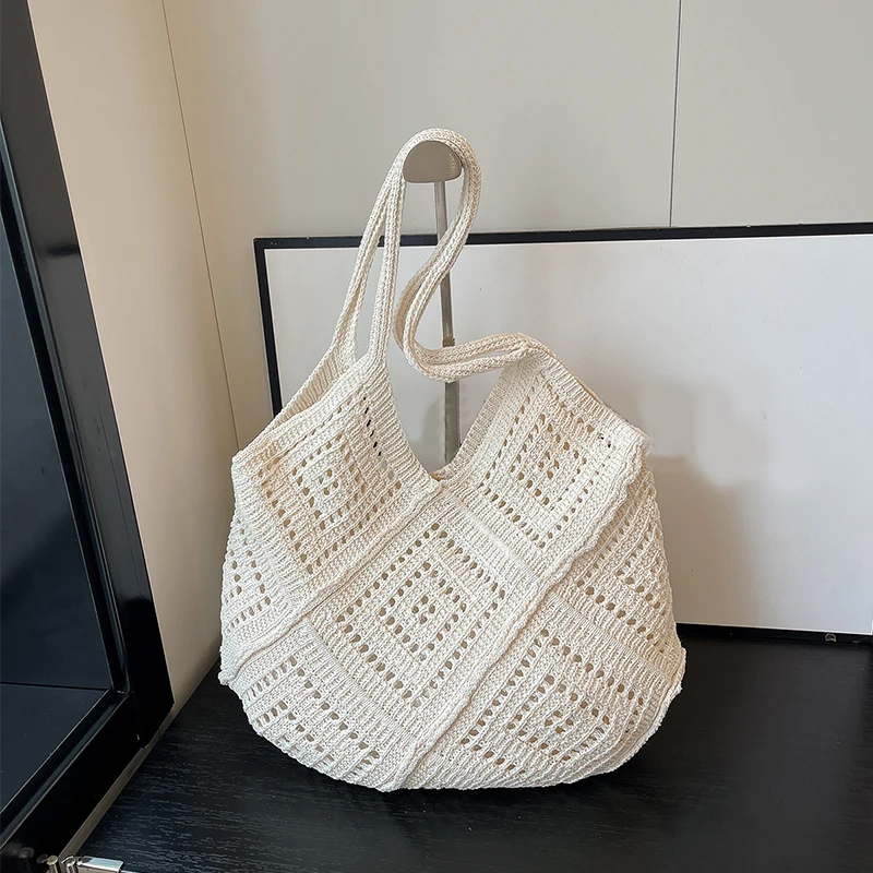 Lässige gestrickte, ausgehöhlte Umhängetasche mit großem Fassungsvermögen für Damen, Business- und Pendler-Stil, Polyester-Unterarmtasche