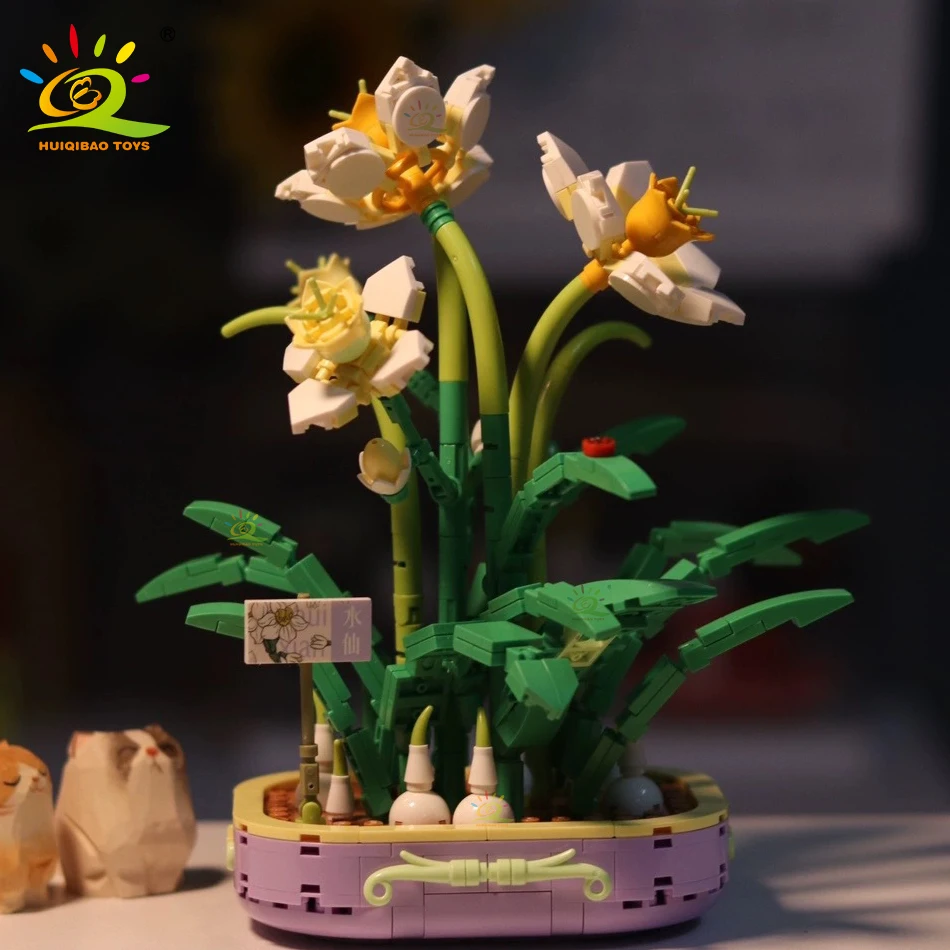 HUIQIBAO Ideas Potted Flowers Model Mirco Building Blocks Friends Daffodil Bellflowers Mini Brick Creation Toy for Children Gift