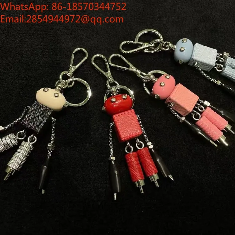2026     Robot Pendant Keychain Hanging with Artifact