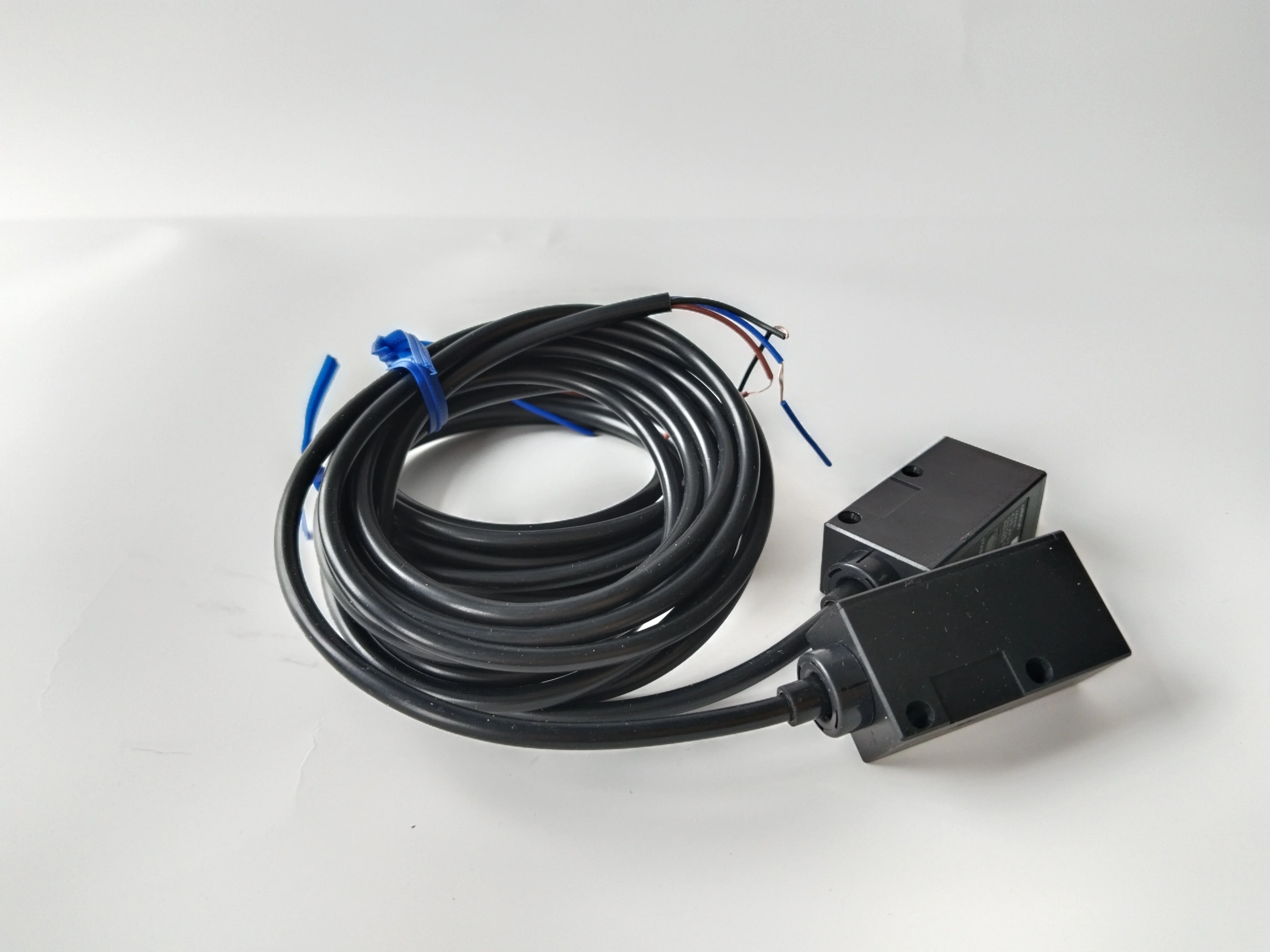 For New Original Sensor Inductive Proximity Sensor C200H-CN311