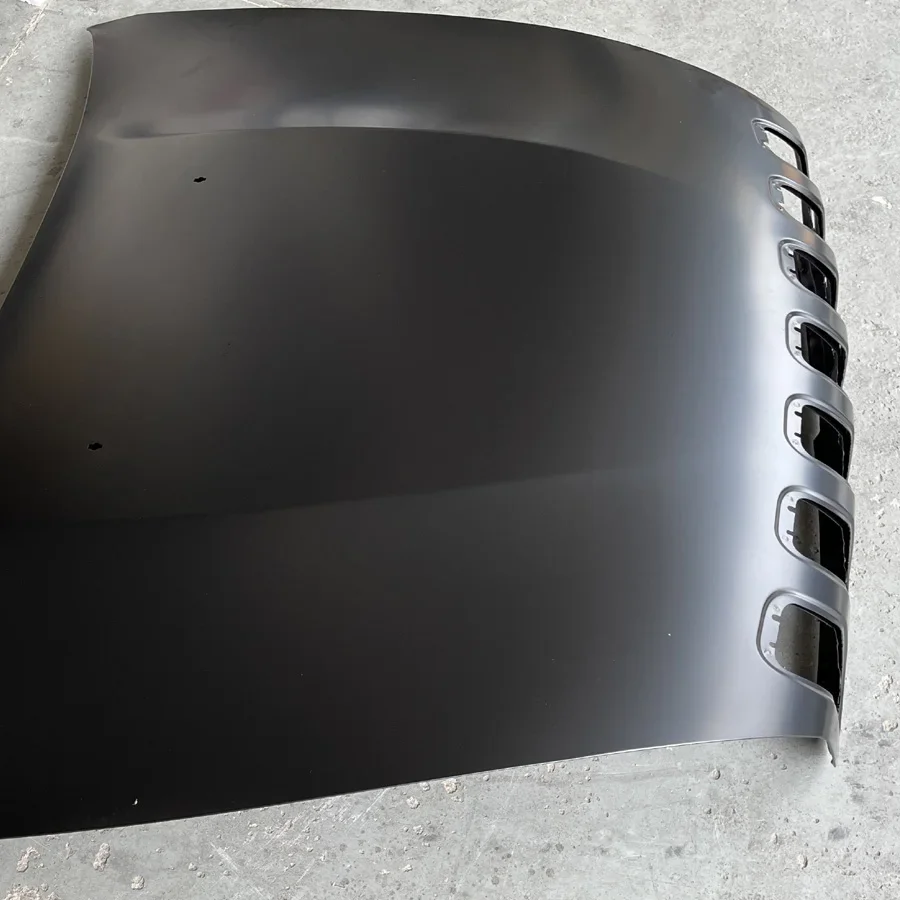 Body Parts Hood for jeep cherokee 2014 to 2018 68103664AC