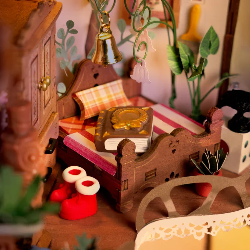 Rolife Fairytale Tree House DIY Miniature Kit 3