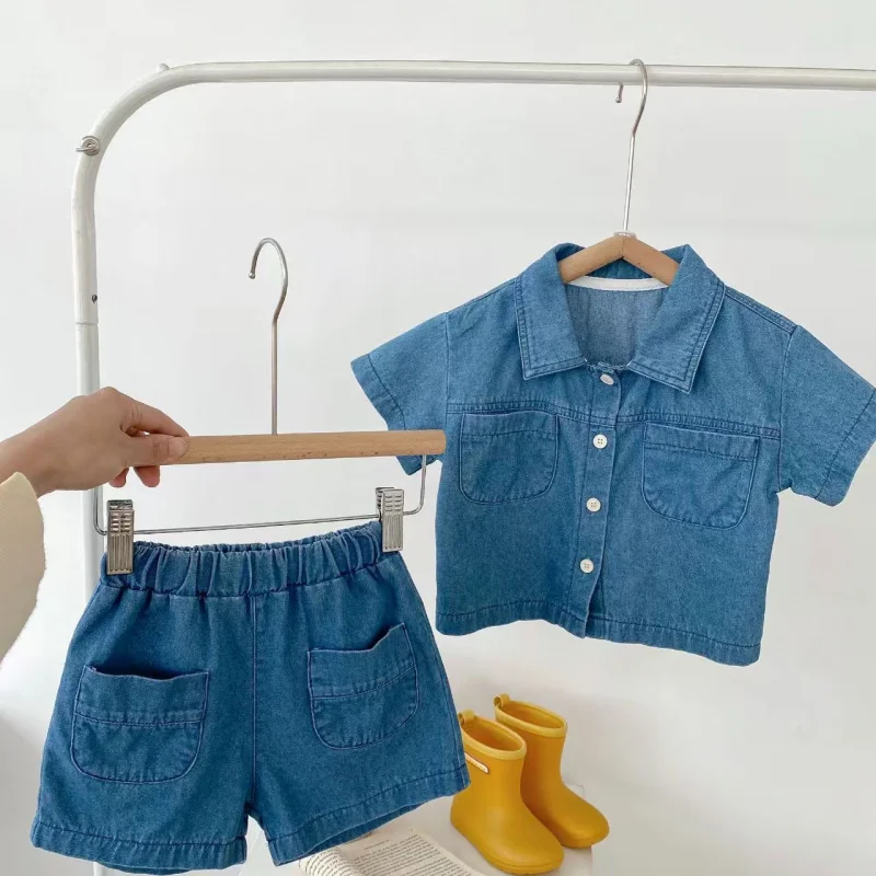 

Summer Infant Denim Short Sleeve Set with Cartoon Pattern, Pure Cotton, Comfortable Two-Piece Set for Boys and Girls