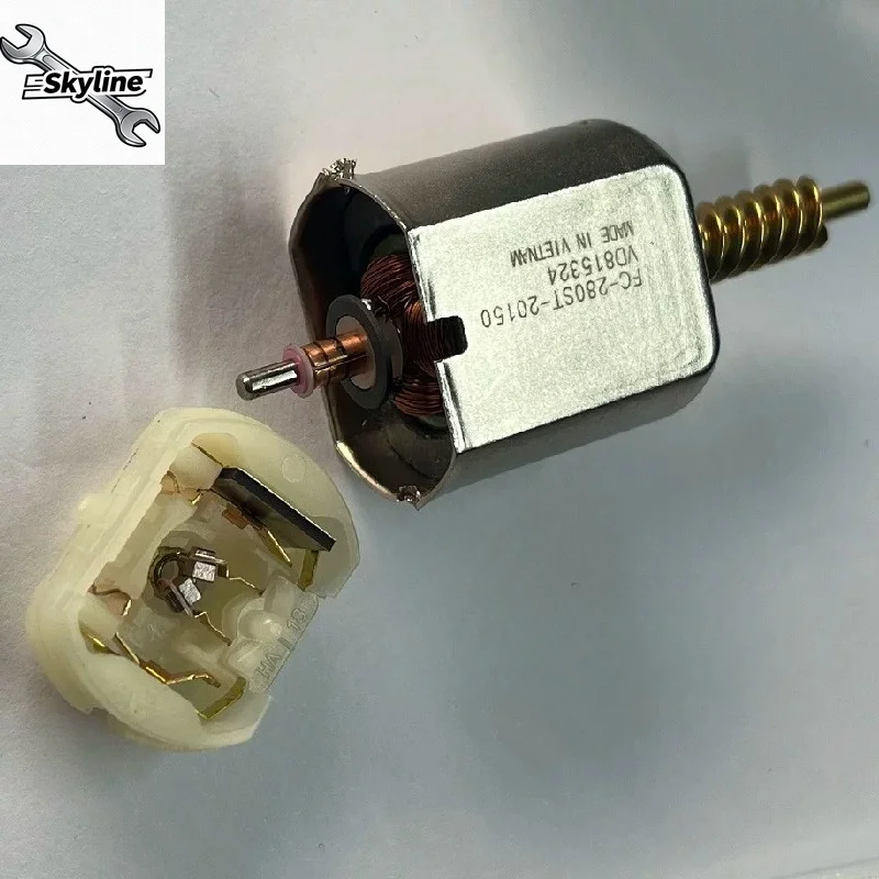 Car Central Door Lock Motor Actuator, Wear-resistant Door Lock Replacement Accessory Compatible with Sonata 8 IX35