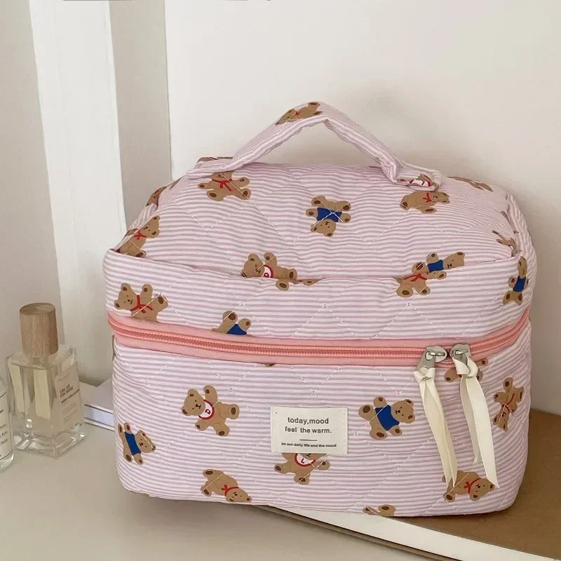 Women Zipper Makeup Travel Organizer Female Handbag Toiletry Pouch for Girls Pink Blue Bear Stripes Women Cosmetic Case Purse