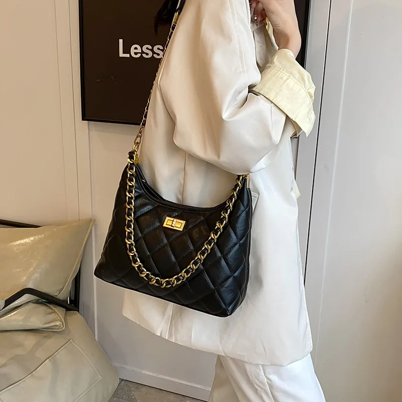 

Chic Internet-Famous Crossbody Bag, High-End And Versatile, Perfect For Girlish Daily Commuter Activities