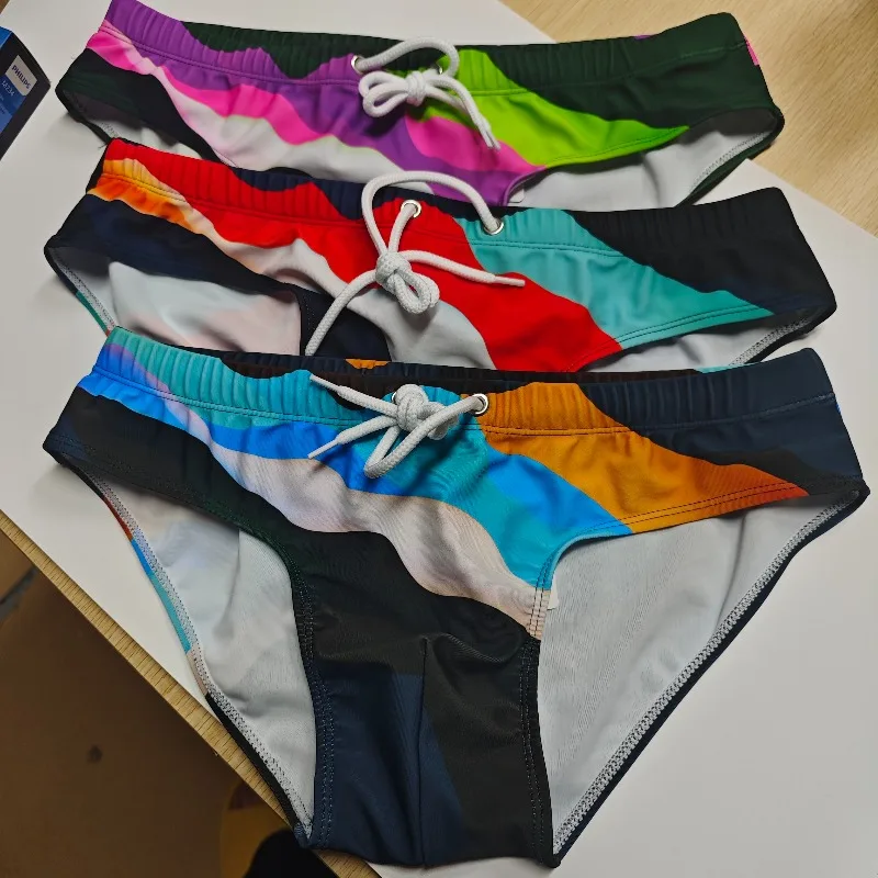 

Original photo shoot multi-style seaside beach men's fashion drawstring swimming trunks new personalized shorts260903