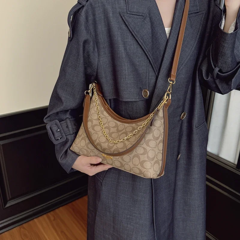 

Women's Leather Luxury Classic Crossbody Shoulder Bag Elegant Designer Fashion Tote Handbag For Daily Looks