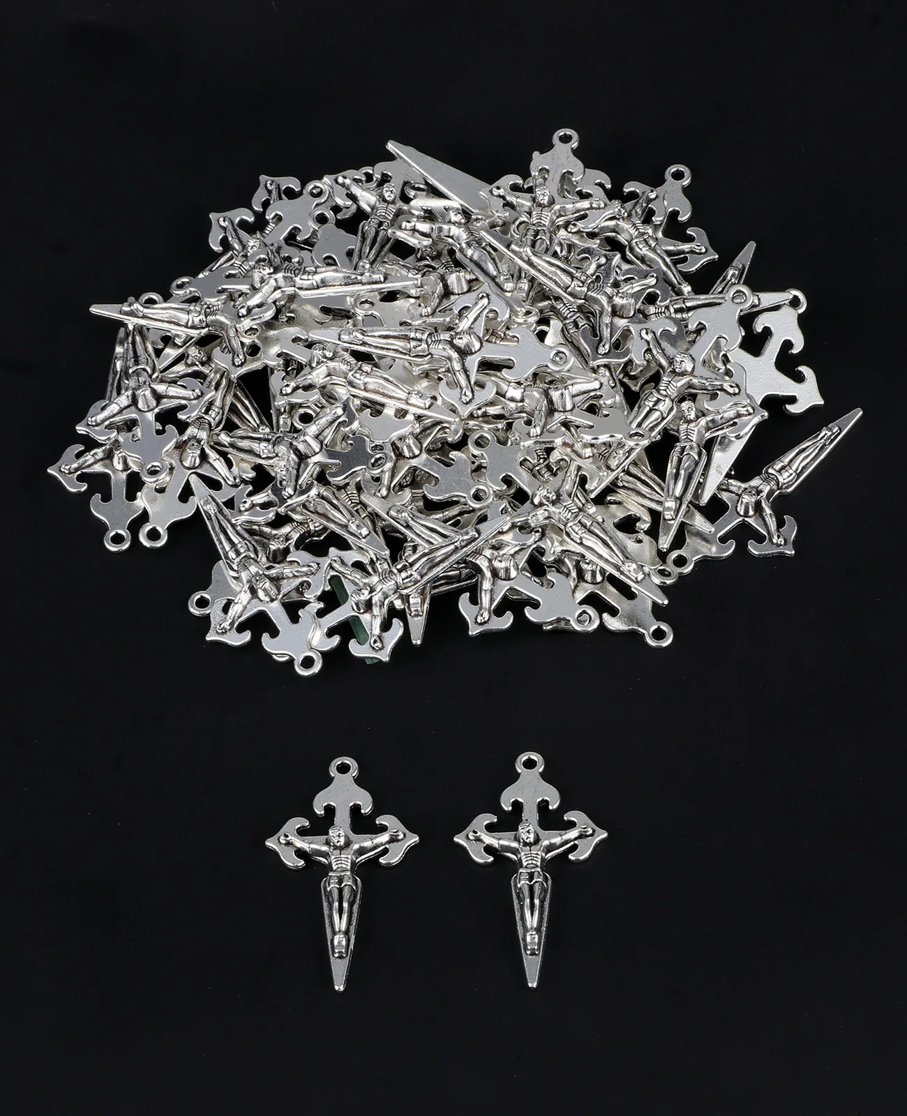 Cottvott 20Pcs Saint James Santiago Crusader Jesus Crucifix Cross Pendant Necklace Keychain DIY Jewelry Accessories Baptism Gift