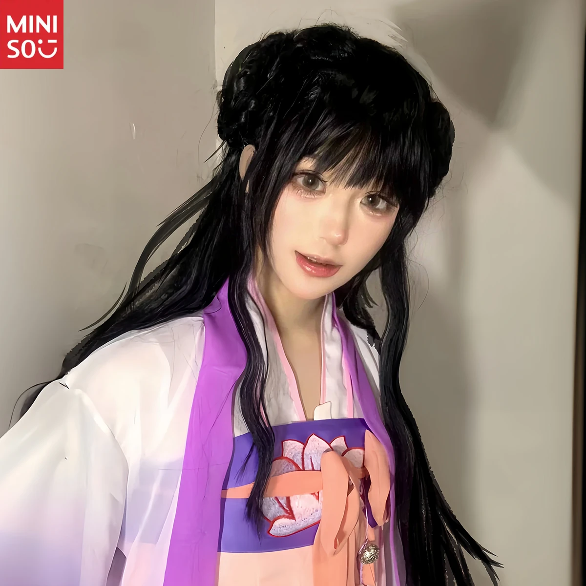 

Поддельные Mao Senior Sister Jiang Yinli Cos, универсальный черный длинный прямой оригинальный эмбрион, легкая воздушная челка, весь головной убор