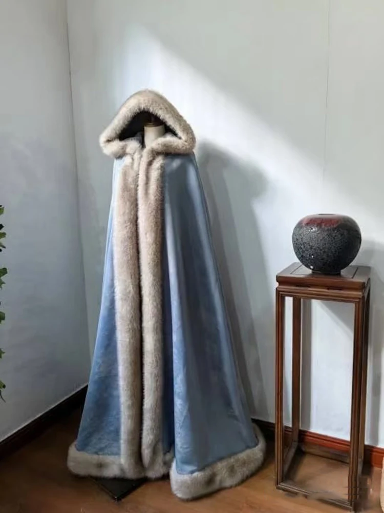 

Autumn and Winter Adult Velvet Thickened Warm Cape Hanfu Women's Cloak Wool Shawl Cape