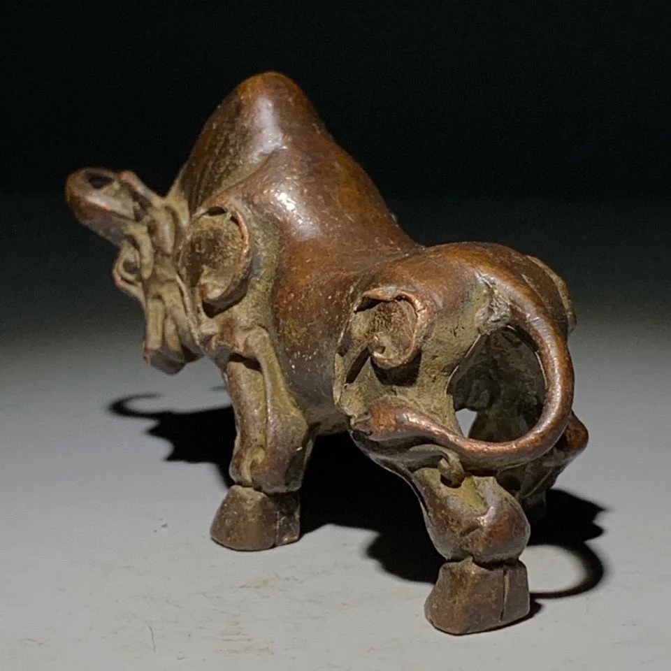 

Copper-plated old cow tea pet ornaments objects vintage bronze pulp collection