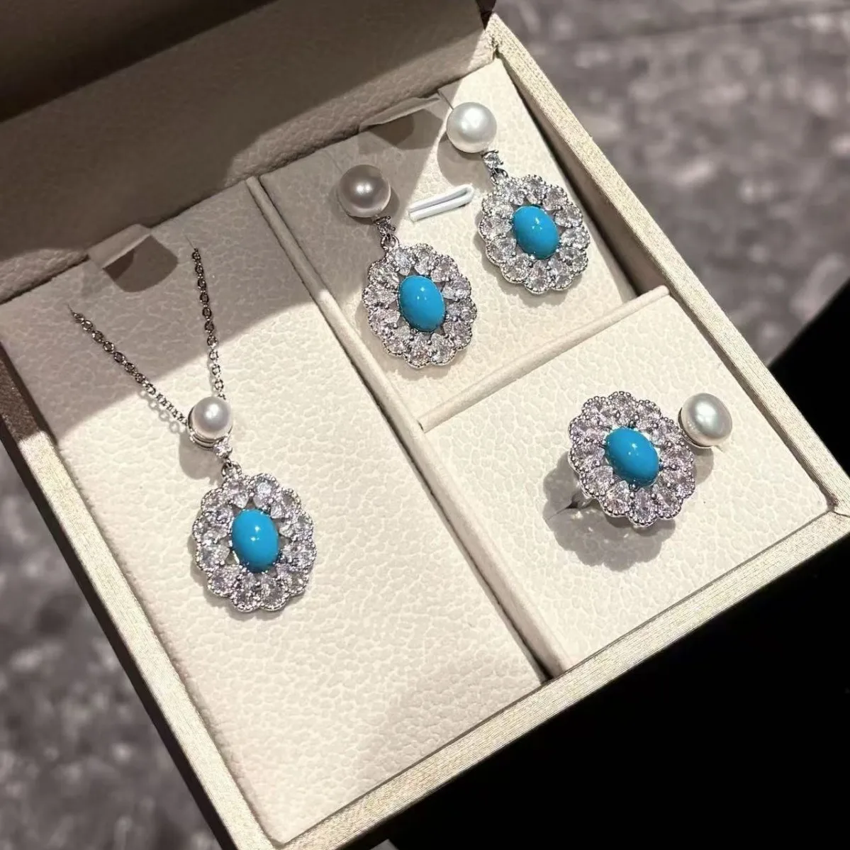 

New Shiny Crystal Retro Elegance Natural Freshwater Pearl 14k Gold Filled Female Jewelry Set Necklace Earrings Rings For Women