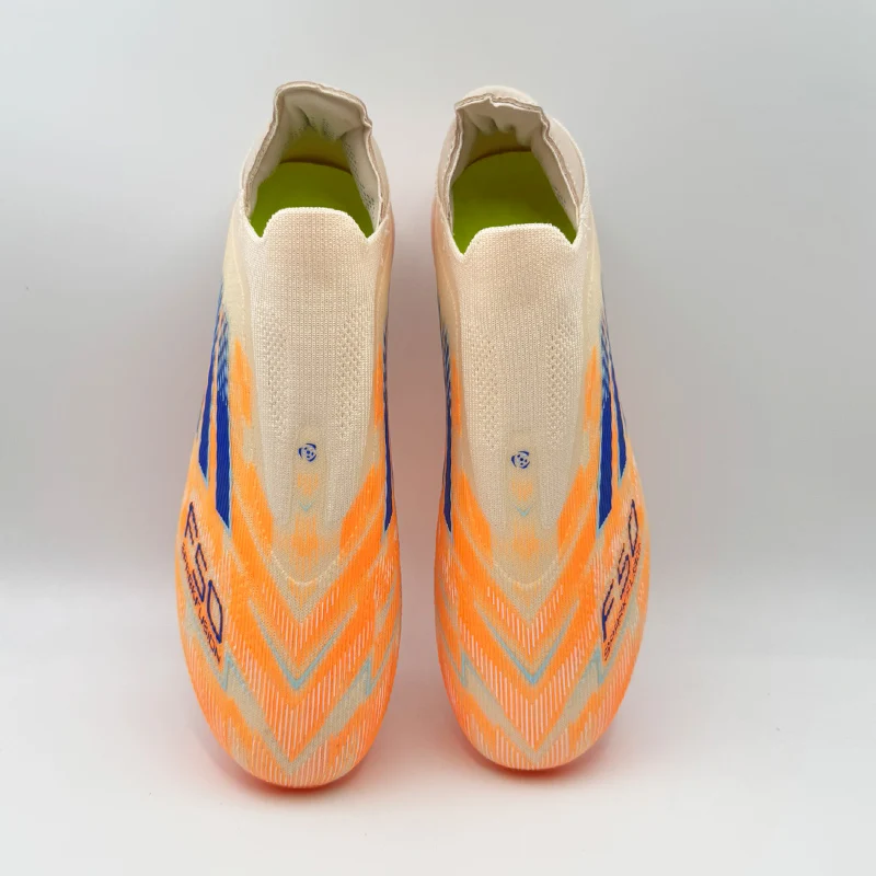 

Studded Soccer Shoes for Men Comfortable Society Grass Women Cleats Football Match Boots Resistant Non Slip Man Football Shoes