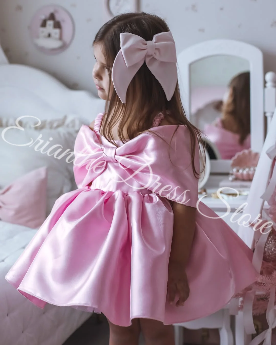 Lovely Satin Customized Flower Girl Dress For Wedding Bow Collar Puffy Mini Skirts Kids  Birthday First Communion Gown