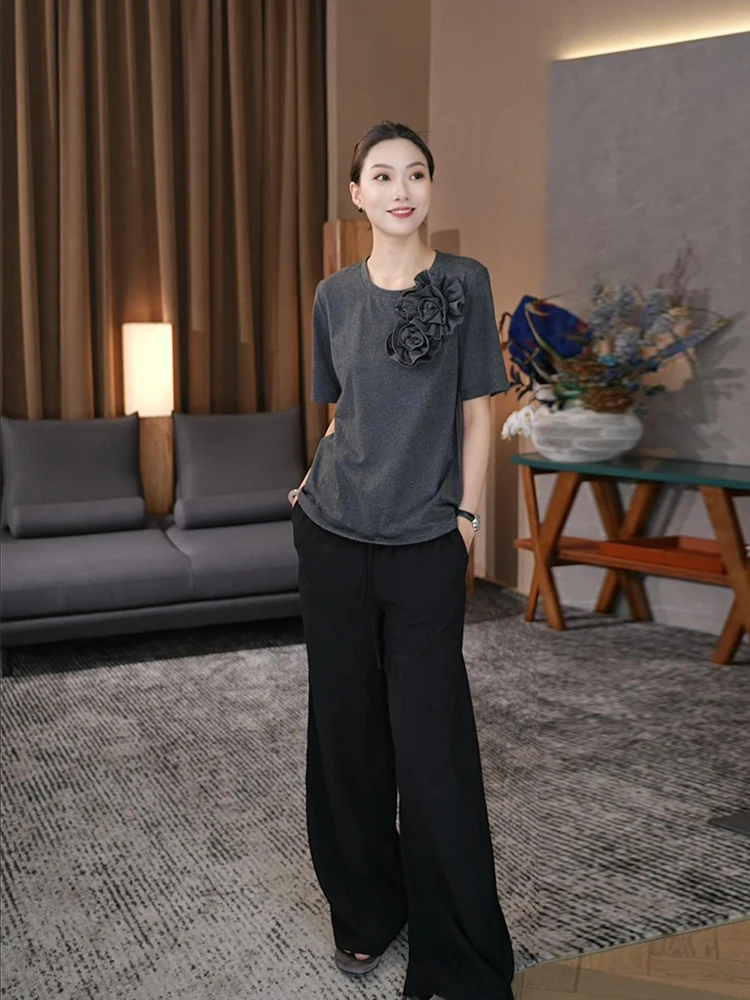 

Non-Conal Floral Embroidery ort Sve T-irt Versatile Top for Summer Season Simple Sle Pure Color Loose Fit Cotton